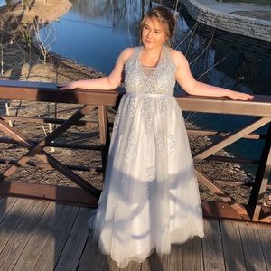 Meet your Posher, Becca